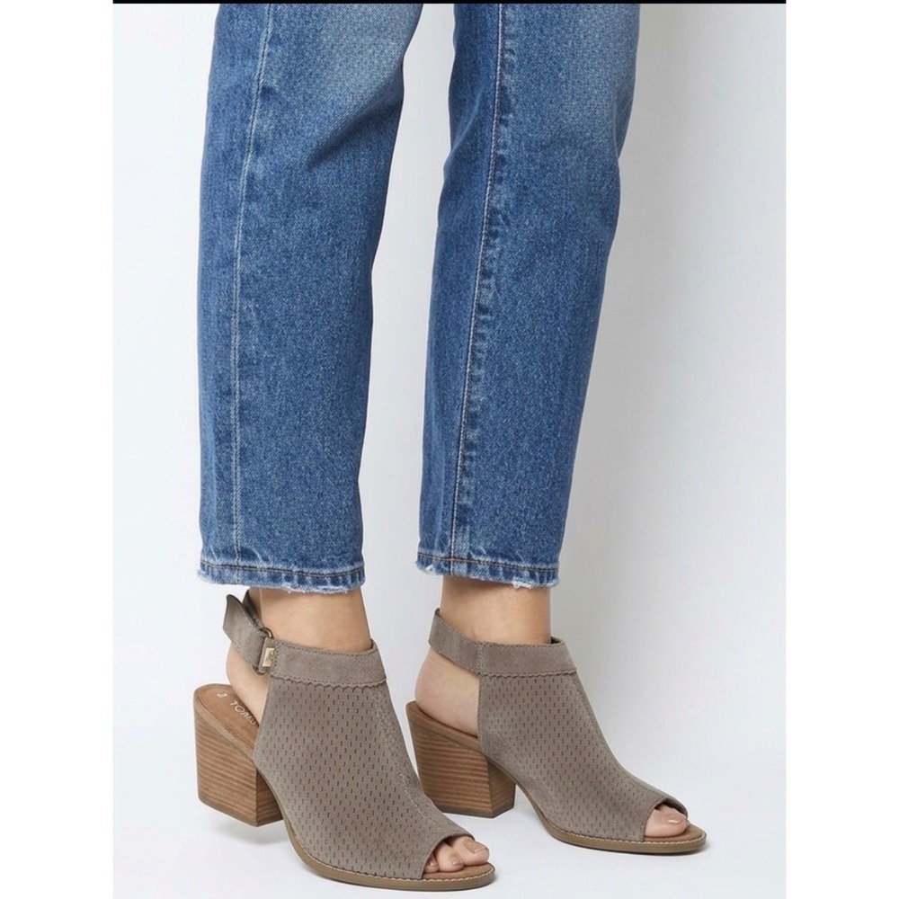 Toms Suede Grenada Peep-Toe Block Heel Tan Sandal Size 9, Retro 90s, Summer